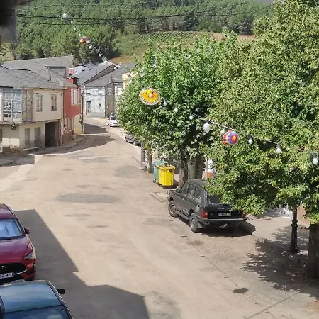 Casa Santalla * O Barco de Valdeorras